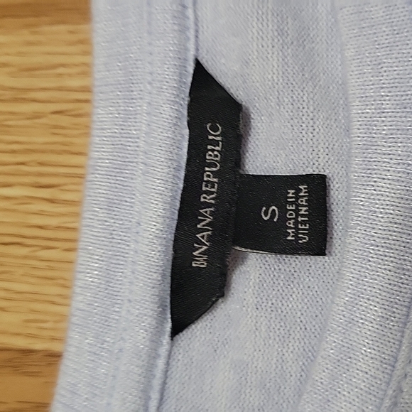 Banana Republic Blue Asymmetrical Knit Blouse small - Picture 4 of 11